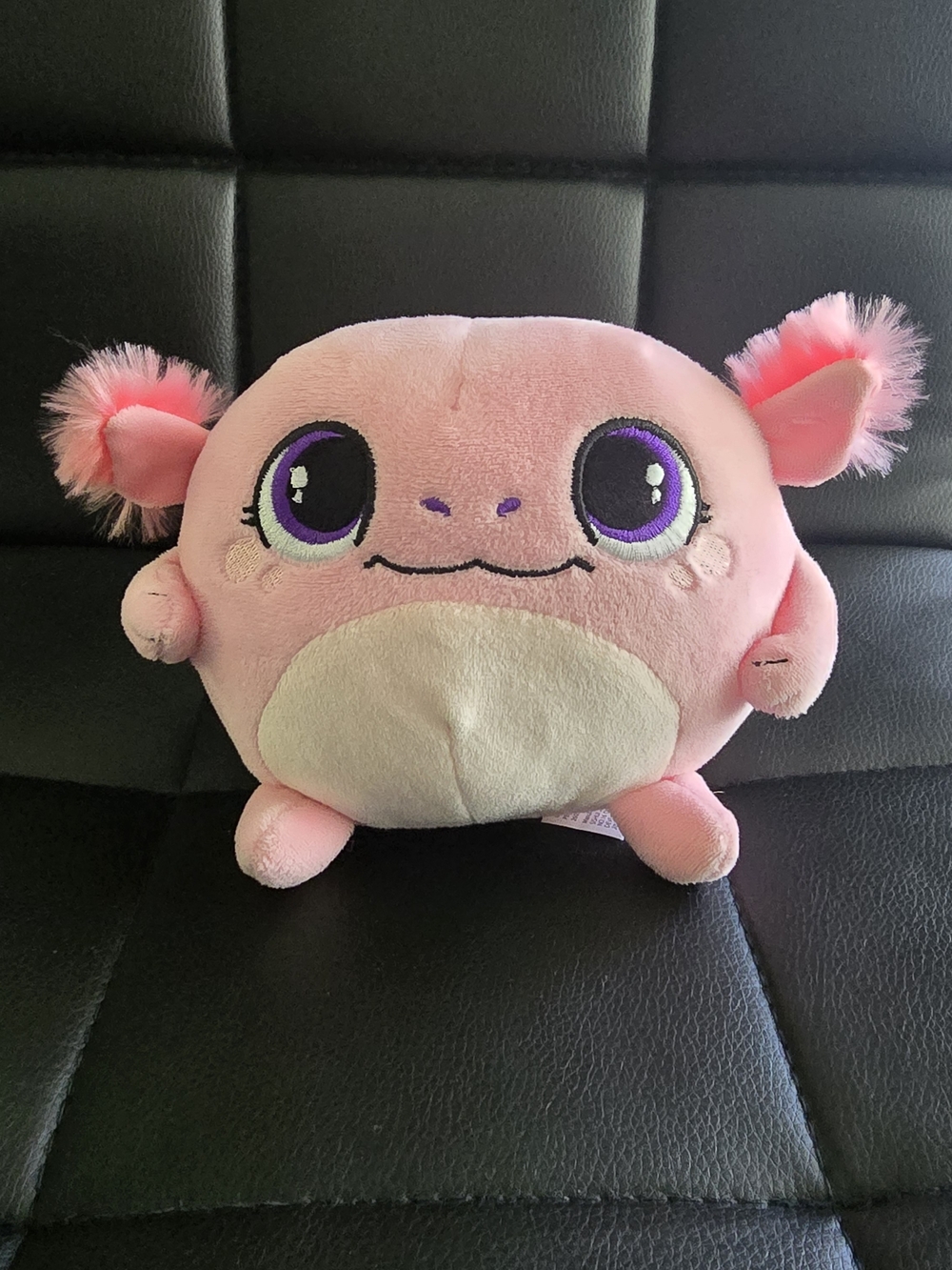 Axalot Plush Pink Toy